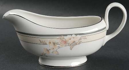 Fascination Gravy Boat