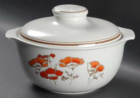 Fieldflower 2.5 Qt Round Covered Casserole