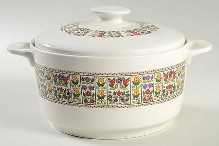 Fireglow 2 Qt Round Covered Casserole