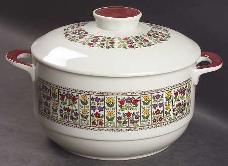 Fireglow 2 Qt Round Covered Casserole