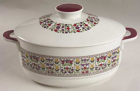 Fireglow 2 Quart Oval Covered Casserole
