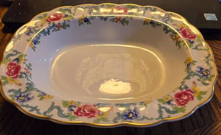 Floradora Gold 10" Oval Vegetable Bowl