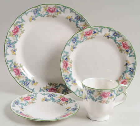 Floradora Green 4 Piece Place Setting