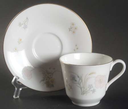 Flirtation Flat Cup & Saucer Set