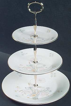 Flirtation 13 7/8"-14 1/4" 3-Tiered Serving Tray(DP,SP,BB) HC