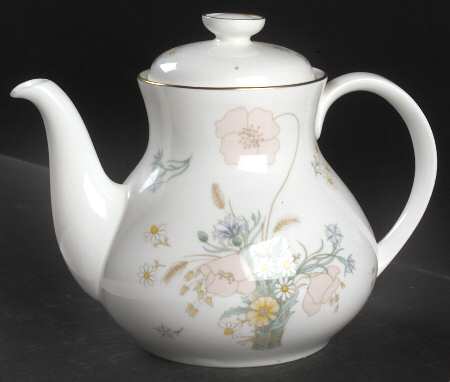 Flirtation Teapot & Lid