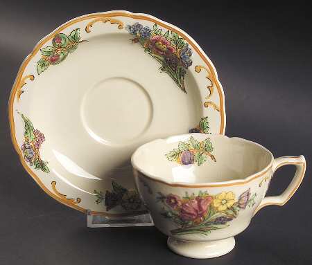 Floretta Footed Cup & Saucer Set