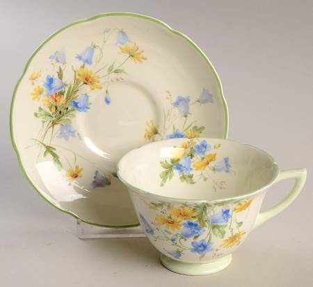 Flora Footed Cup & Saucer Set