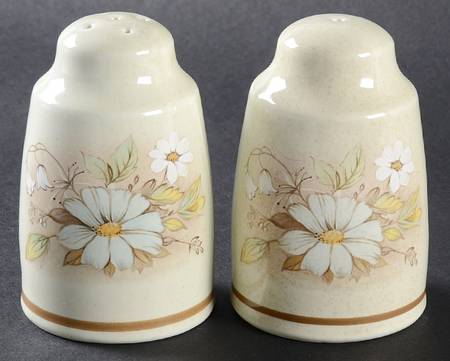 Florinda Salt & Pepper Set