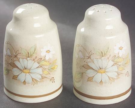 Florinda Salt & Pepper Set