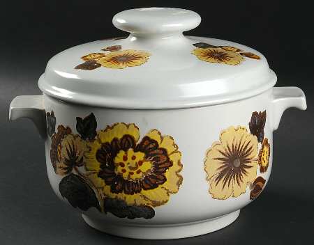 Forest Glen 2 Qt Round Covered Casserole