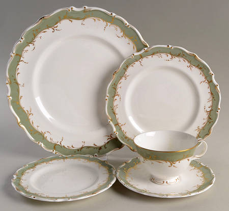 Fontainebleau Green 5 Piece Place Setting
