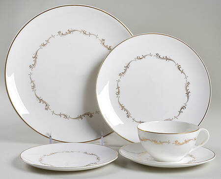 French Provincial 40 Piece Estate Set