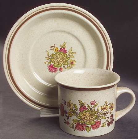 Gaiety Brown Flat Cup & Saucer Set