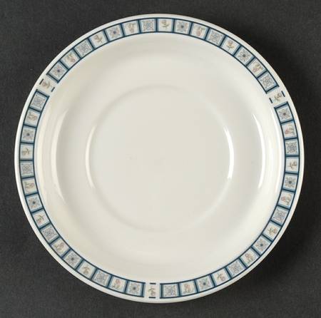 Gallery Saucer
