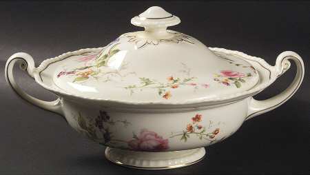 Gleneagles Round Covered Vegetable