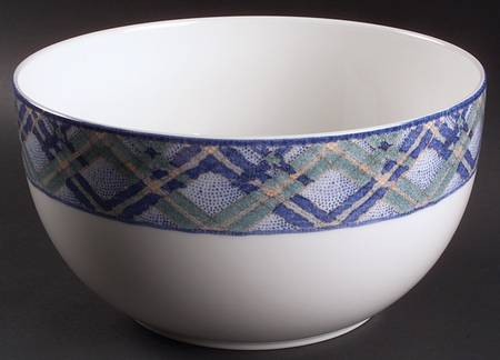 Glen Ora 9" Salad Serving Bowl