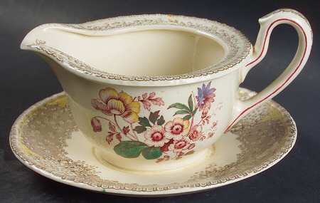 Gossamer Gravy Boat with Attached Underplate