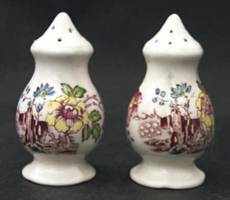 Grantham Salt & Pepper Set