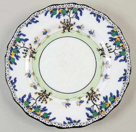 H1790 (Scalloped) Luncheon Plate