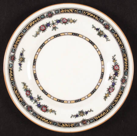 H1822 by Royal Doulton
