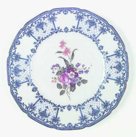 H2036 by Royal Doulton