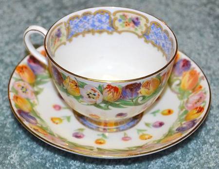 H4545 by Royal Doulton
