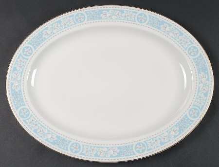 Hampton Court 15" Oval Serving Platter