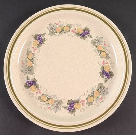 Harvest Garland (Rim) Luncheon Plate