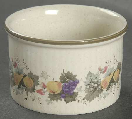 Harvest Garland (Rim) Ramekin
