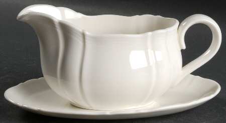Hallmark Gravy Boat & Underplate