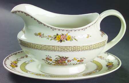 Hamilton Gravy Boat & Underplate