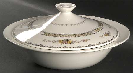 Hamilton Round Covered Vegetable