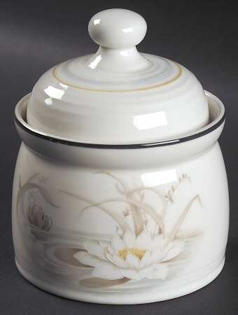 Hampstead Sugar Bowl & Lid