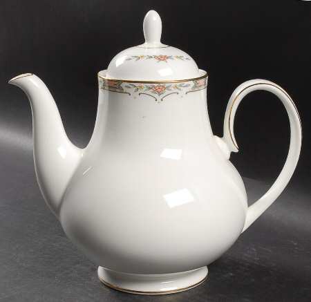 Hardwick Coffee Pot & Lid