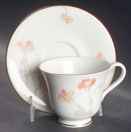 Harmony Footed Cup & Saucer Set