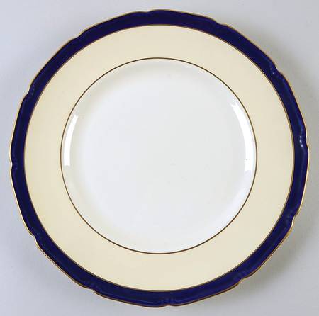 Harrowby Luncheon Plate