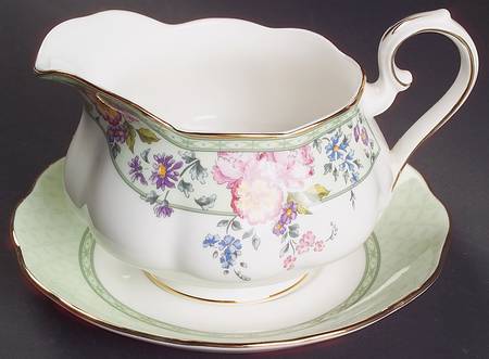 Hartington Gravy Boat & Underplate