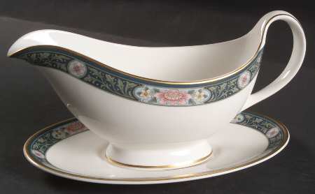Hartwell Gravy Boat & Underplate
