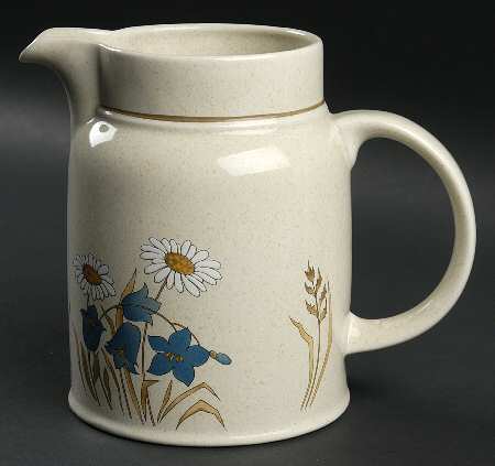 Hill Top 32 Oz Pitcher