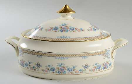 Highland Valley Oval Covered Vegetable