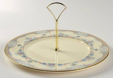 Highland Valley Round Serving Plate with Handle (DP)