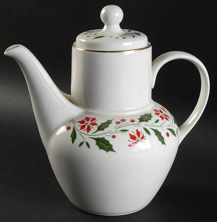 Holly Coffee Pot & Lid