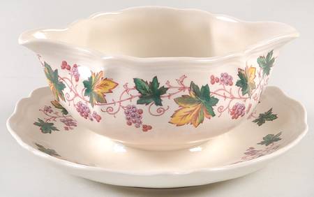 Indian Summer Gravy Boat with Attached Underplate