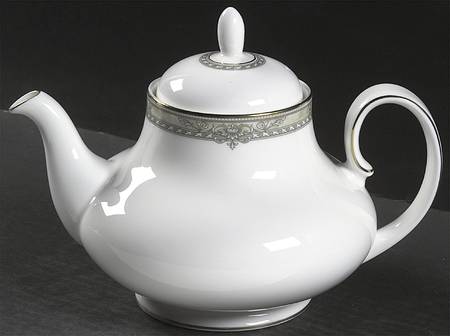 Isabella (Original Shape) Teapot & Lid