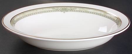 Isabella (Original Shape) 10" Oval Vegetable Bowl