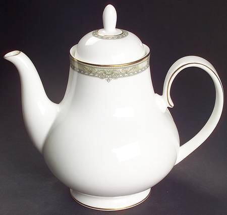 Isabella (Original Shape) Coffee Pot & Lid