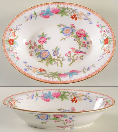 Ito (Smooth) 9" Oval Vegetable Bowl