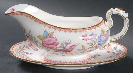 Ito (Smooth) Gravy Boat & Underplate