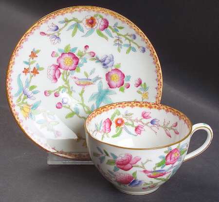 Ito (Smooth) Flat Cup & Saucer Set